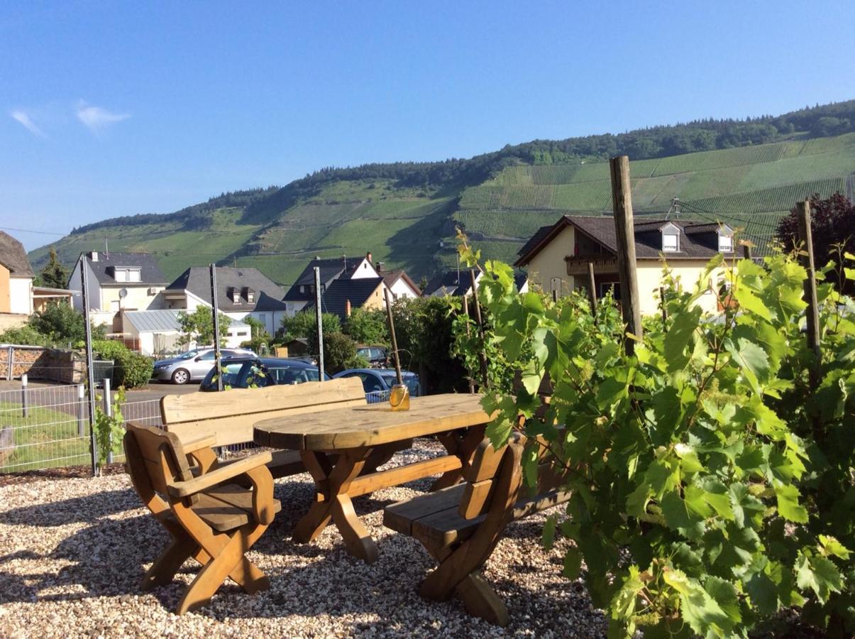 Ferien-Wein-Gut Keifer Hotell Bernkastel-Kues Exteriör bild